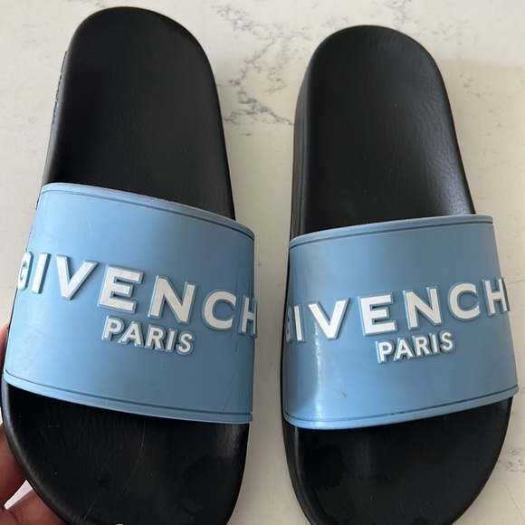 Givenchy slides - Picture 2 of 7